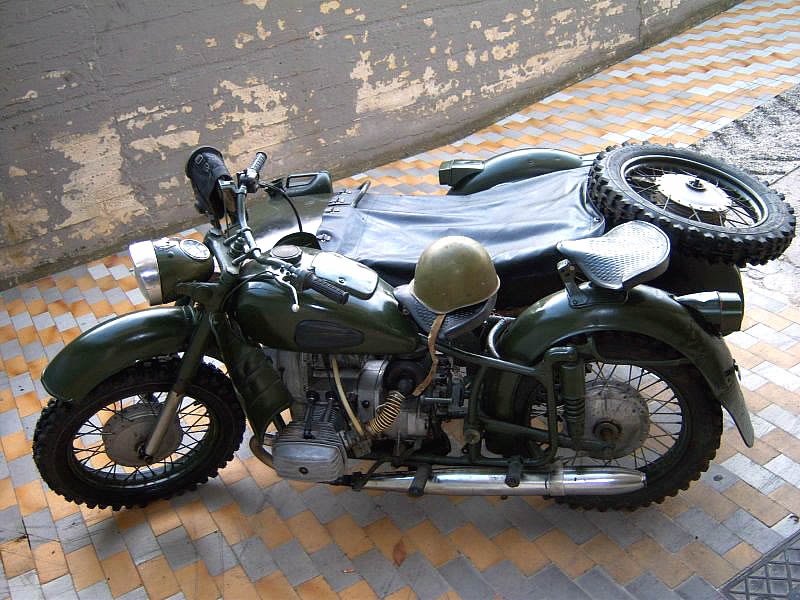 dnepr sidecar mt